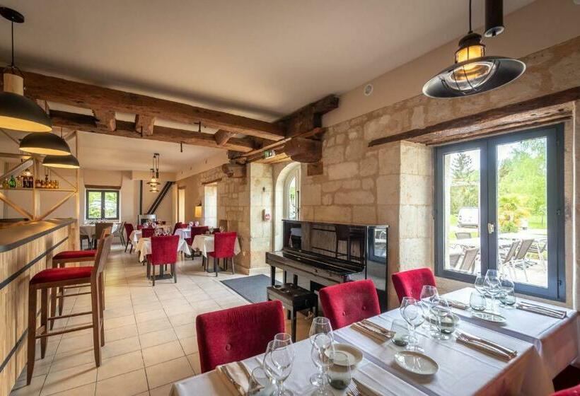 Номер Стандарт, Domaine De Presle Saumur, The Originals Relais
