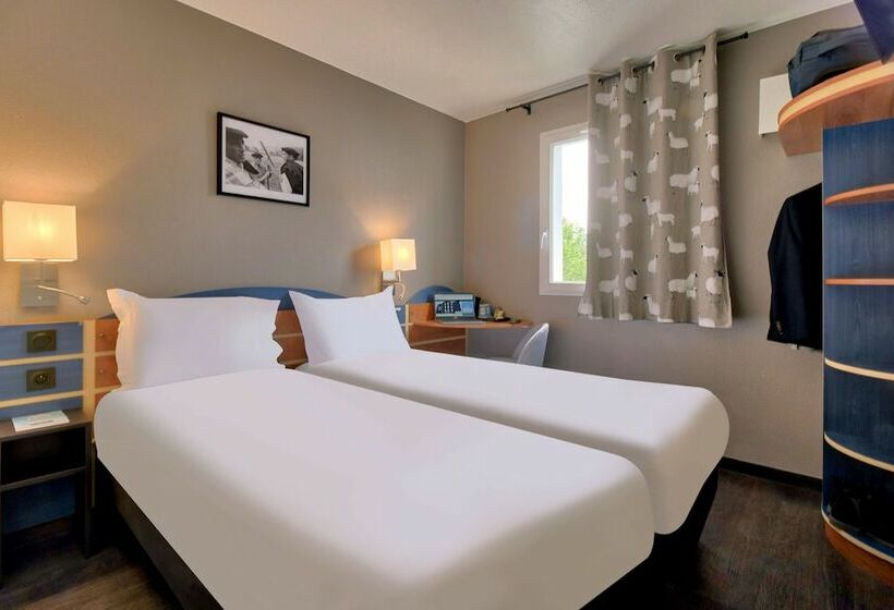 Номер Стандарт, Kyriad Anglet  Biarritz