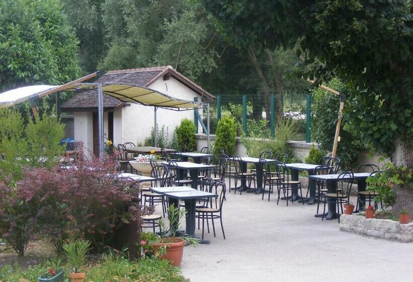标准间, Les Lilas Des Deux Ponts