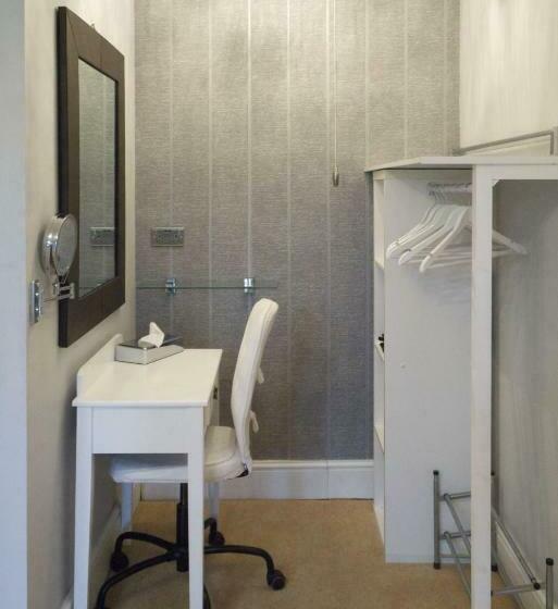 スタンダードルーム, The Cambridge Guest House By Tas
