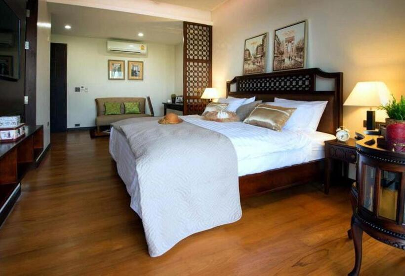 Номер Deluxe, Rimnaam Klangchan Hotel   Sha Plus
