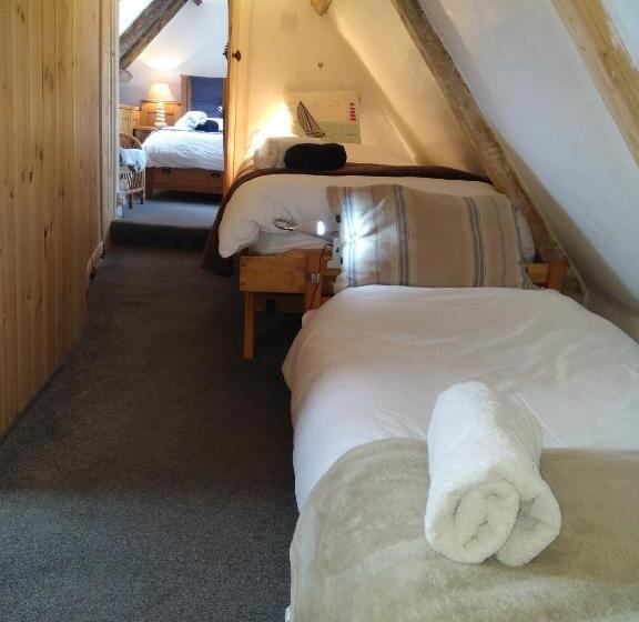 스위트 킹사이즈 침대, Anchoragewells Next The Sea