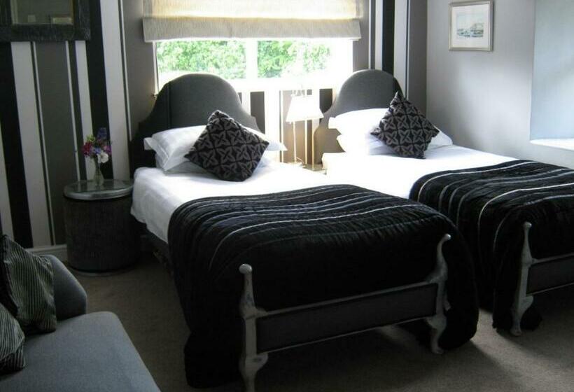 디럭스 룸, Holly Tree B&b