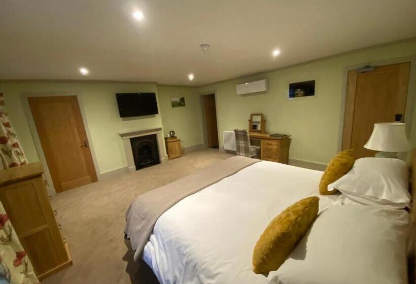 اتاق سوپریور با تخت بزرگ, The Peppermill Town House Hotel & Restaurant