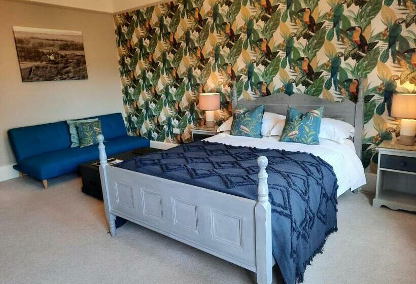 带大床的高级房间, The Priory