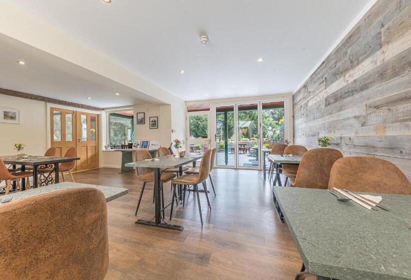חדר משפחתי, Meadowdore Stay B&b