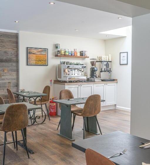 סוויטת 2 חדרי שינה, Meadowdore Stay B&b