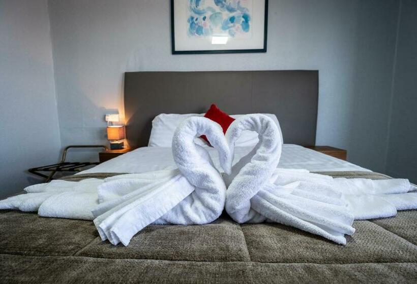 חדר אקונומי יחיד, Royal Lion