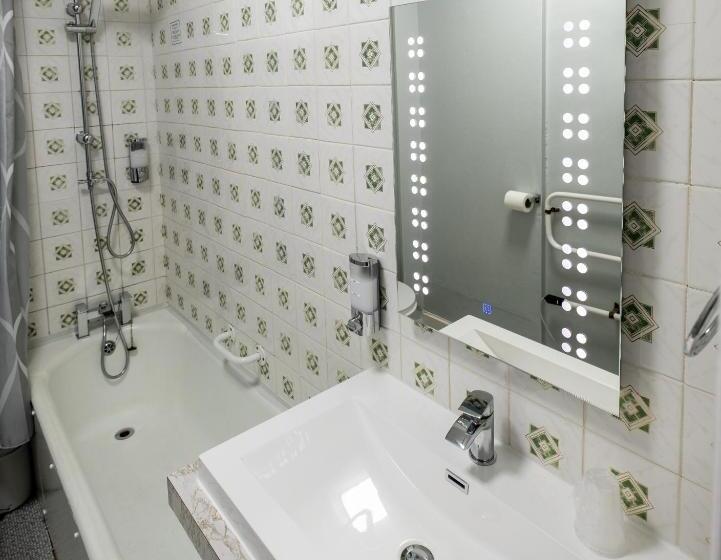 חדר סטנדרט נוף לים, Royal Lion