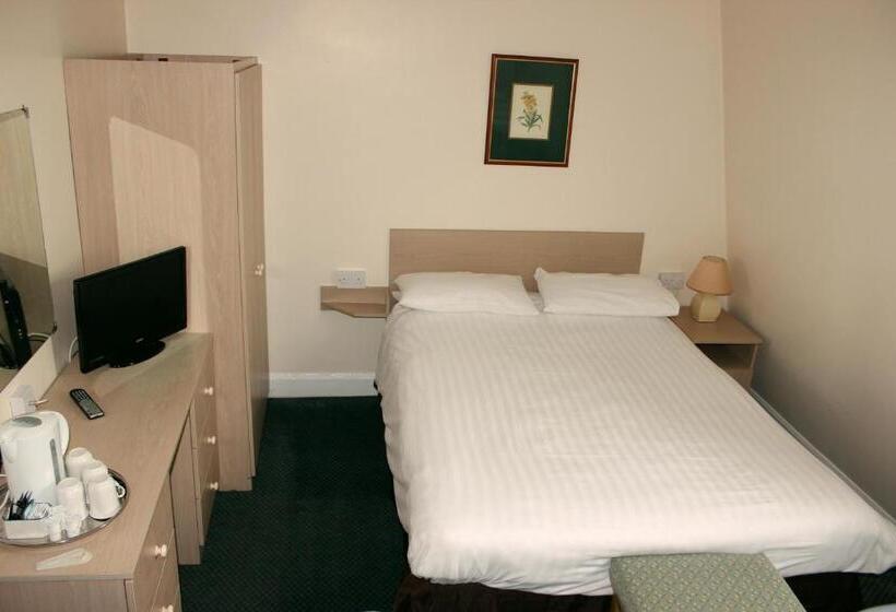 Семейный Номер, The Colwyn   Near Pleasure Beach