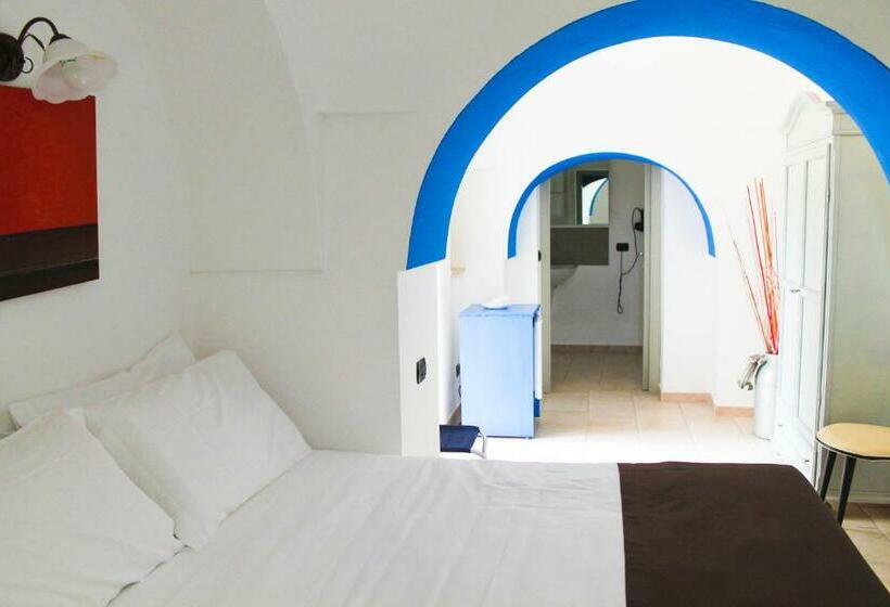 Номер Стандарт, Masseria Trullo Sovrano Exclusive B&b