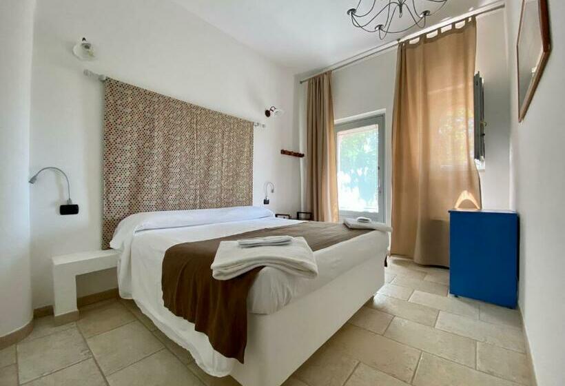 Номер Стандарт, Masseria Trullo Sovrano Exclusive B&b