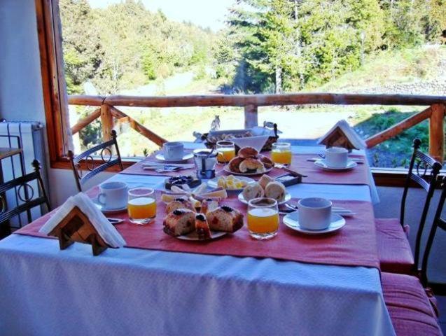 패밀리 아파트, Apart Hotel Y Hosteria Del Sir
