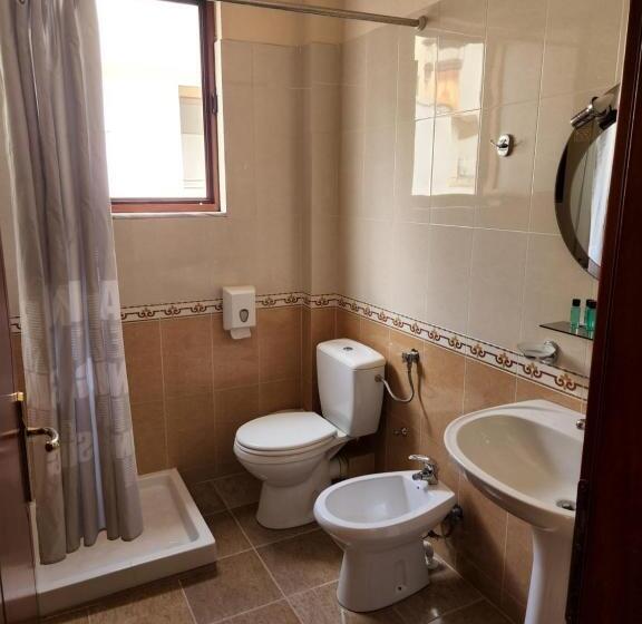 标准三人间, Guesthouse Bimbli