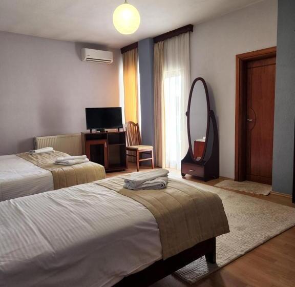 标准三人间, Guesthouse Bimbli