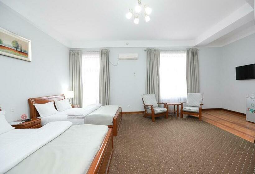 اتاق استاندارد, Khujand Grand