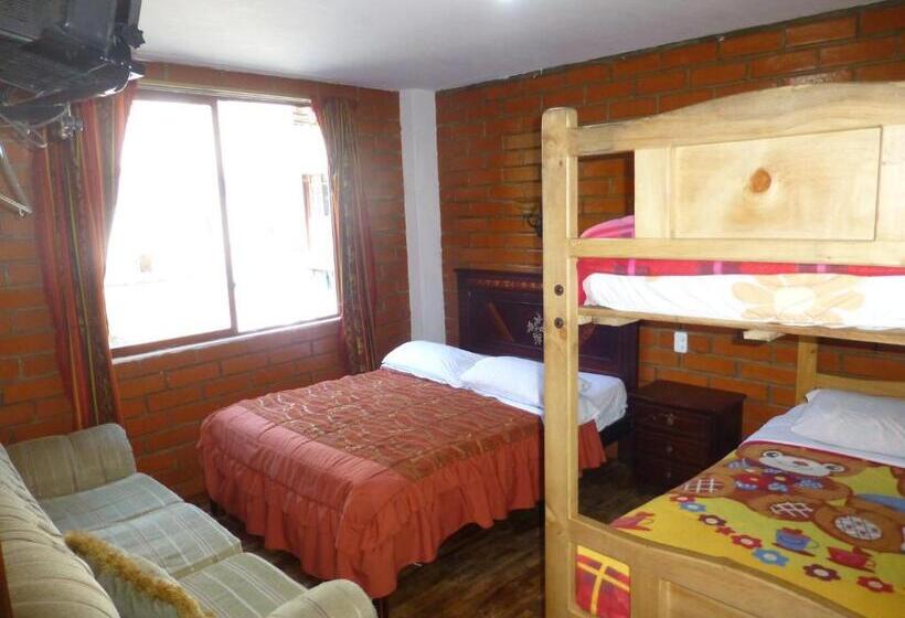4인용 스탠다드 룸, Hostal Nomada