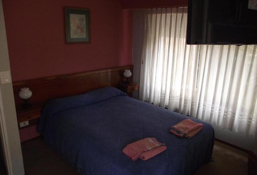 غرفة عائلية, San Diego