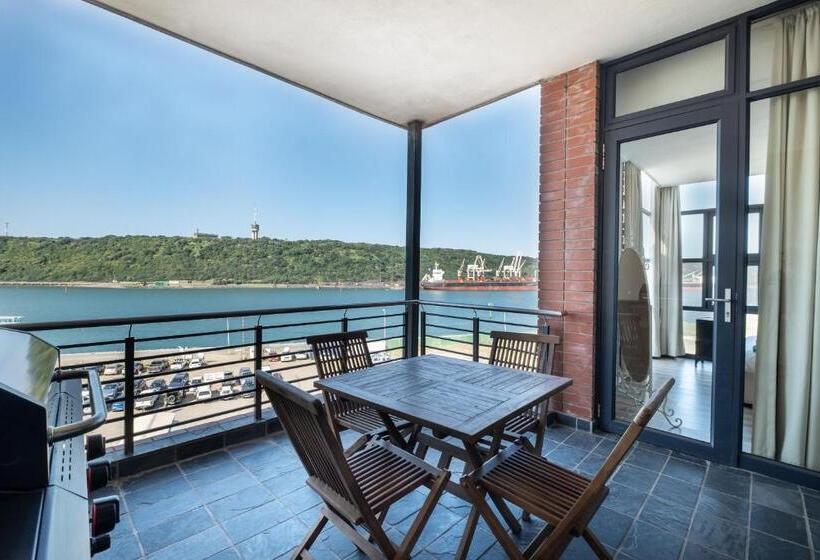 Апартаменты Deluxe 2 Спальни, Point Waterfront Apartments