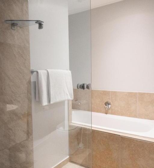 Апартаменты Deluxe 3 Спальни Вид на Море, Point Waterfront Apartments