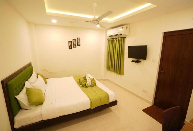 Номер Deluxe, Saara Inn