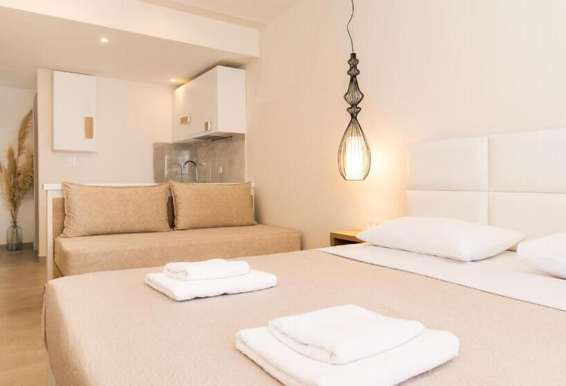 Полулюкс, Mystery Suites & Apartments
