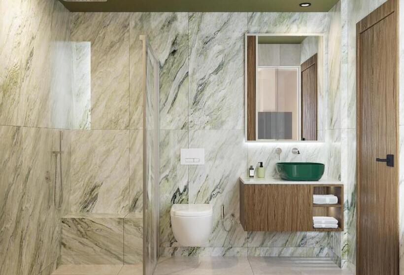 اتاق لوکس با چشم‌انداز استخر, Cosmeen Lifestyle Boutique Stay