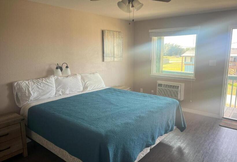 Семейный Номер, The 409 Bolivar Beach