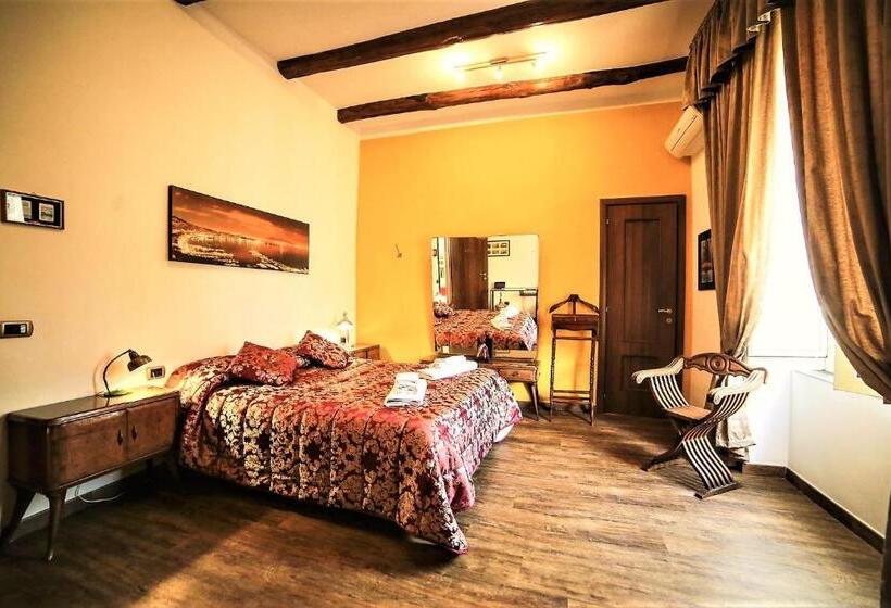 اتاق لوکس, San Gennaro B&b