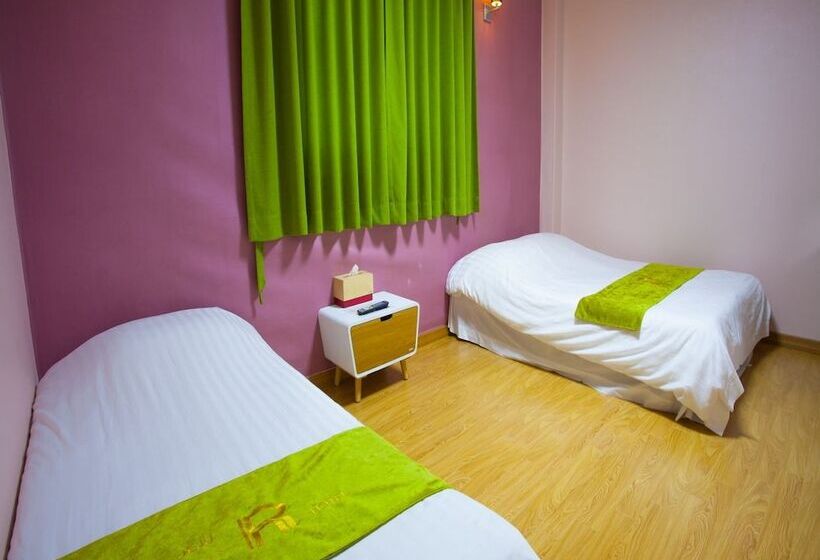 스탠다드 트리플 룸, Jeju R Hotel & Guesthouse