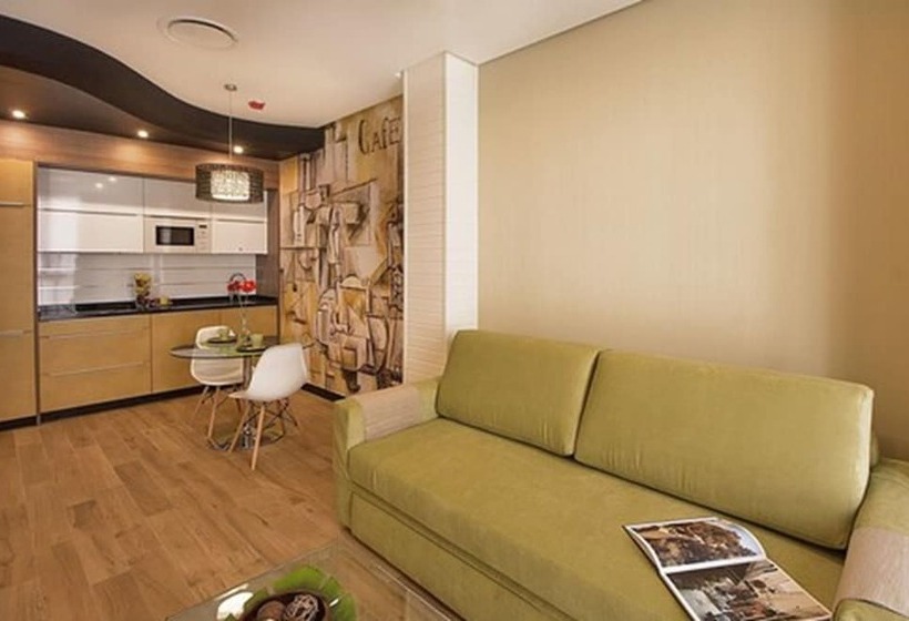 آپارتمان لوکس 1 خوابه, Apartamentos Suites Oficentro Deluxe