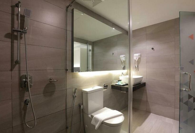 Номер Deluxe, Amerin Hotel Johor Bahru
