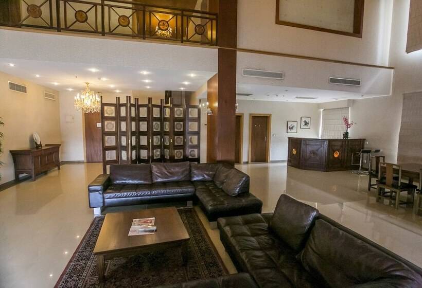 سوئیت پریمیوم 2 خوابه, Lagos Oriental