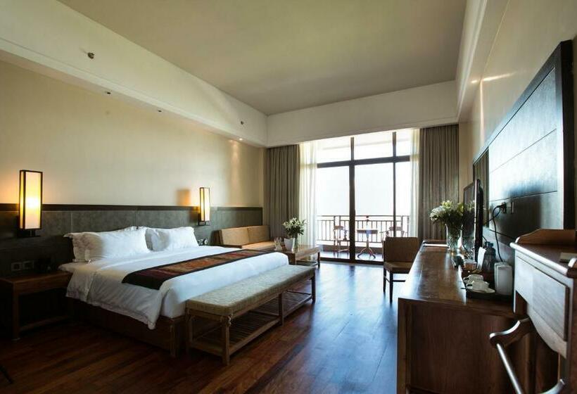 Номер Superior Вид на Город, Landmark Mekong Riverside