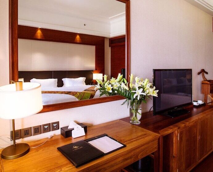 Номер Deluxe, Landmark Mekong Riverside