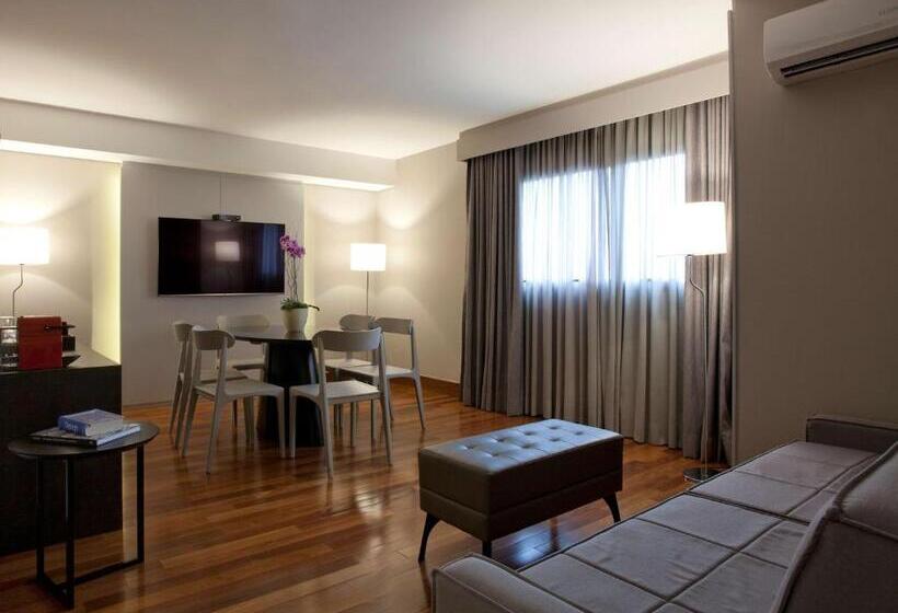سوییت لوکس, NH Curitiba The Five