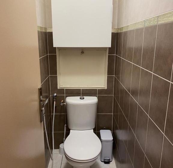 חדר אקונומי, Chambre Privée En Colocation Villeurbanne Métro Bonnevay