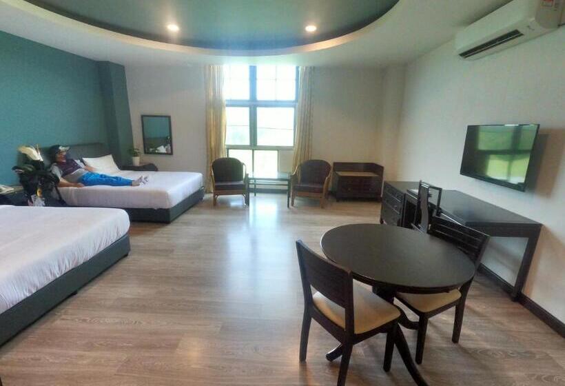 Семейный Номер, Bukit Beruntung Resort