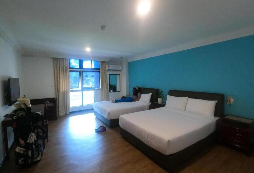 Семейный Номер Вид на Сад, Bukit Beruntung Resort