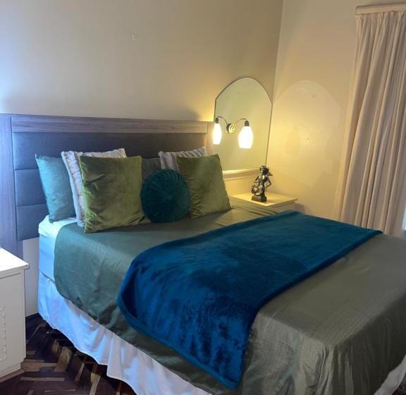 Номер Deluxe, Sgele Guesthouse & Events
