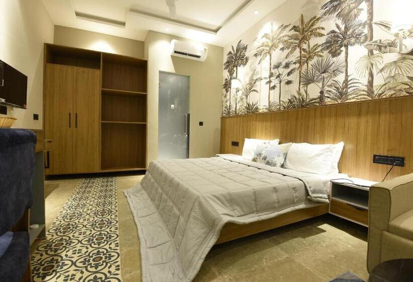 اتاق پریمیوم چهارنفره, Eutopia Beach Resort   Boutique Resort With Pool By Rio Hotels India