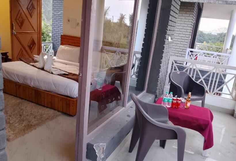 스탠다드 발코니 스튜디오, The Farmerian Resort
