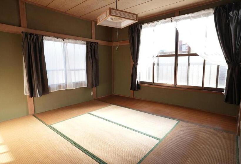标准三人间共用浴室, 解釈は人それぞれ 常陸家