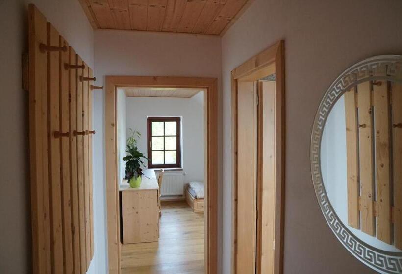 Номер Стандарт, Yogashrama Traditional