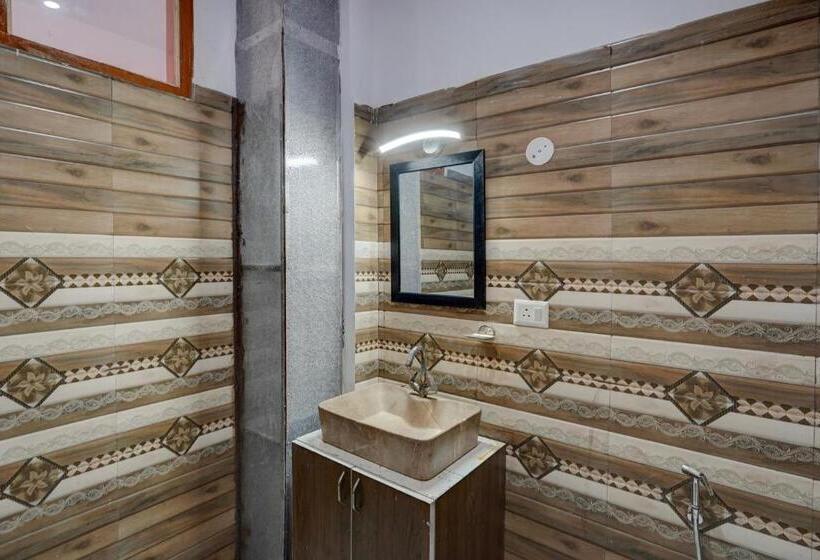 Трехместный Номер Классика, Oyo Kanak Residency