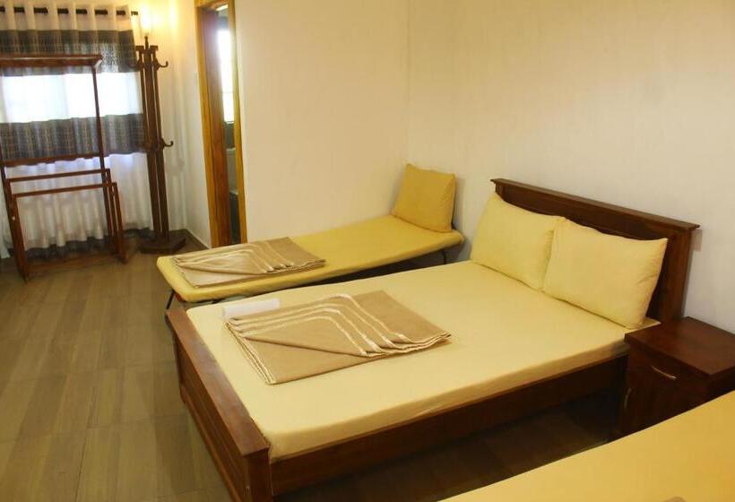 Люкс Вид на Сад, Triniton Holiday Villas