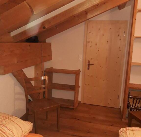 Номер Стандарт Совместная Ванная, Beat & Ursula S Guest House