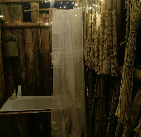 Семейный Номер, La Cabaña Del Nyctibius