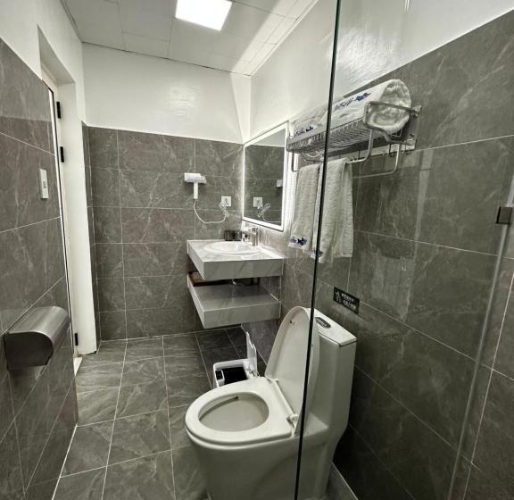 Номер Deluxe, Luckytito Anilao Resort