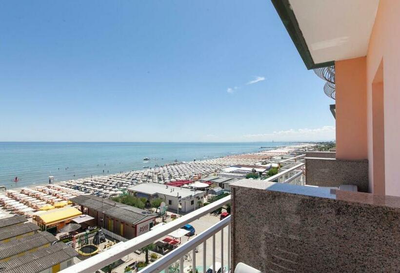 Quarto Estandar Vista Mar com Sacada, Mayflower